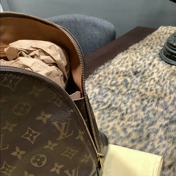 LOUIS VUITTON ALMA - Picture 4 of 15